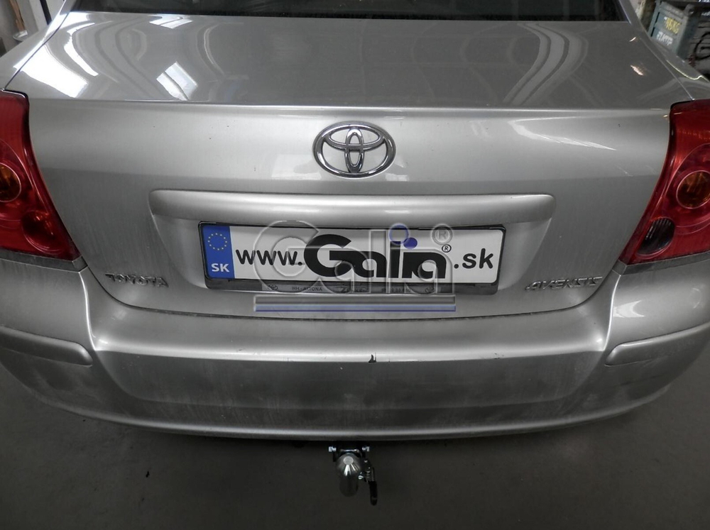 Фаркоп оцинкованный Galia T066A для Toyota Avensis седан/лифтбек 2003-2009(паспорт и сертификат в комплекте)(без электрики)