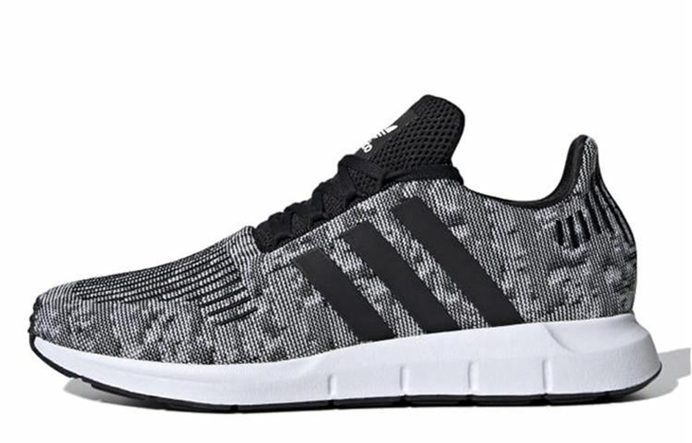 Кроссовки Adidas Originals Swift Run Shoes