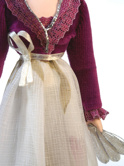 Кукла коллекционная в костюме для прогулок 19 века.