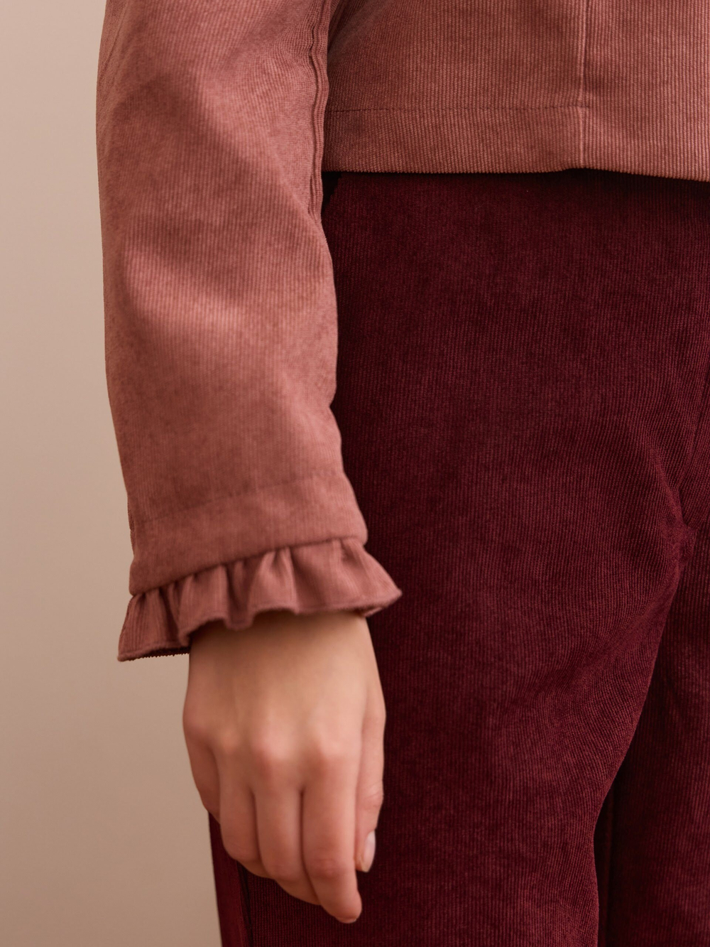 Жакет вельвет укороченный