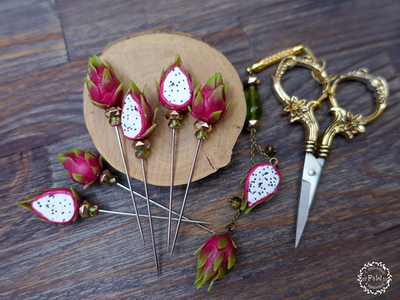 Крупный пин "Питахайя"