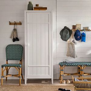 Шкафы в гостиную