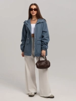 Ветровка удлиненная с капюшоном