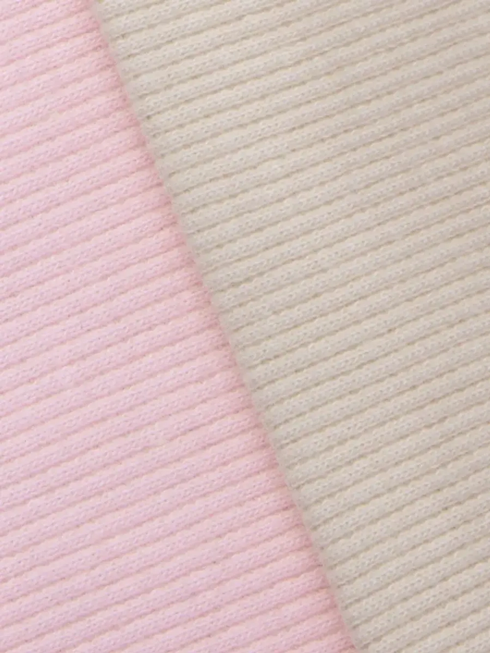 Шапка и снуд для малышей на осень