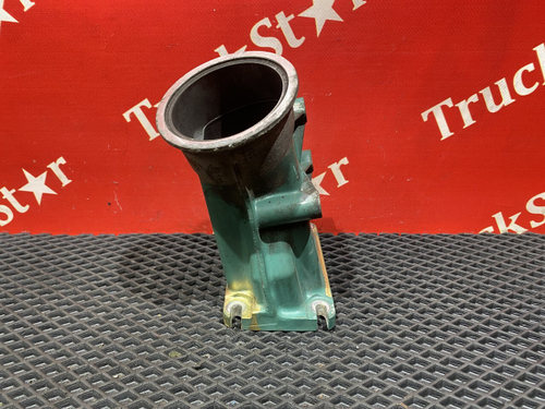 Патрубок интеркулера