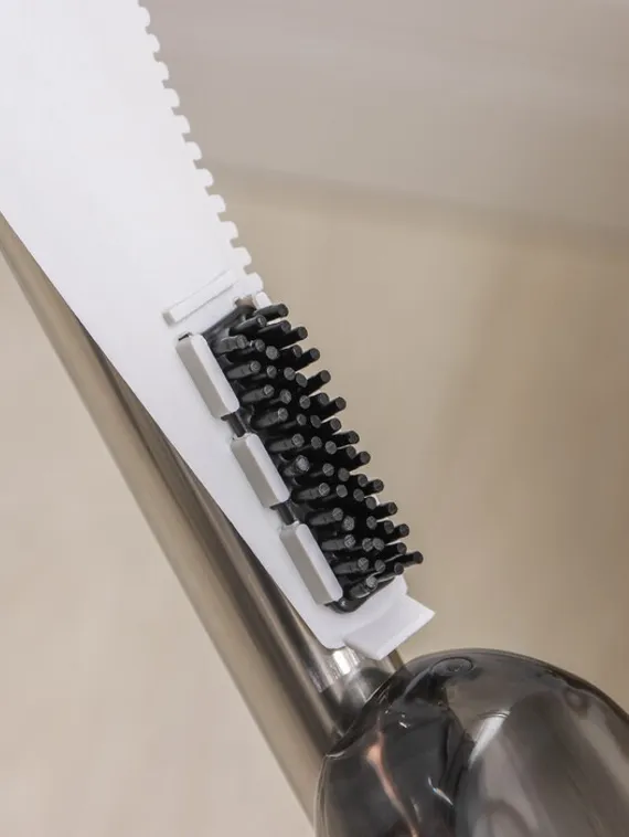 Швабра для мытья пола с распылителем Доляна, насадка из микрофибры 40×13 см, стальной черенок 125 см