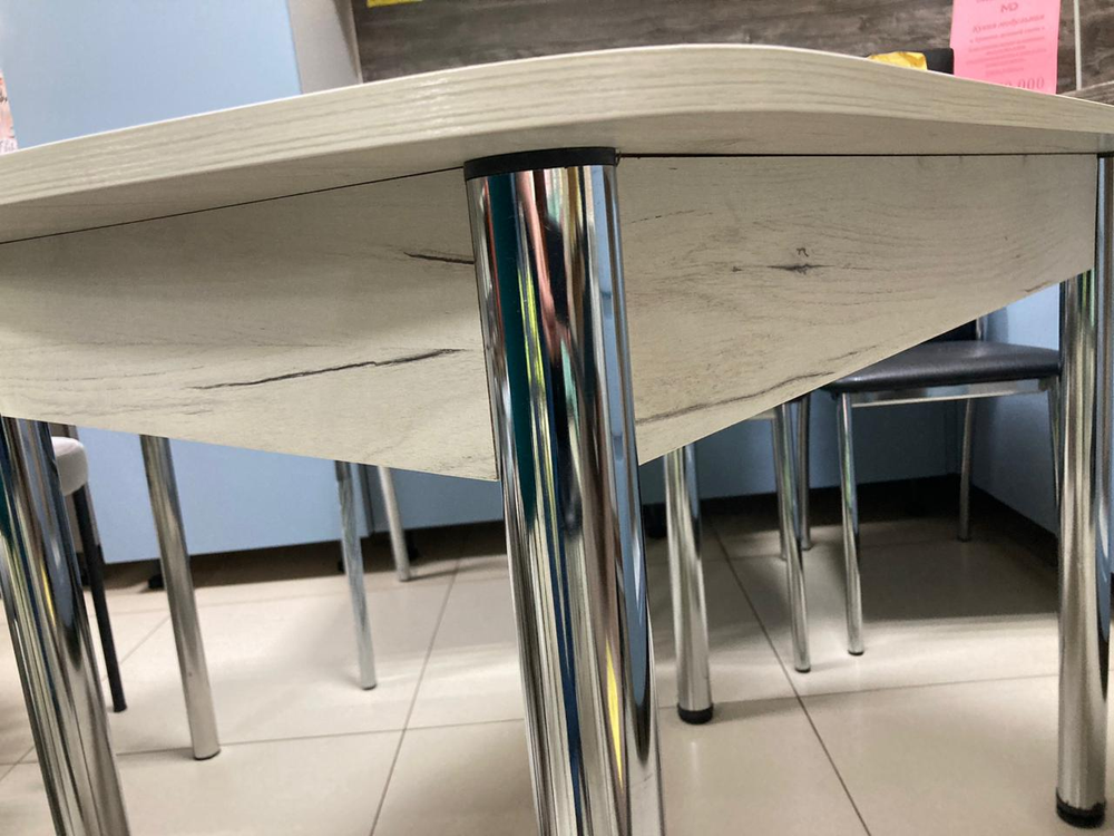 Стол неразд ЛДСП подстолье прямое хром Царг.пояс дуб крафт белый Ст-ца дуб крафт белый