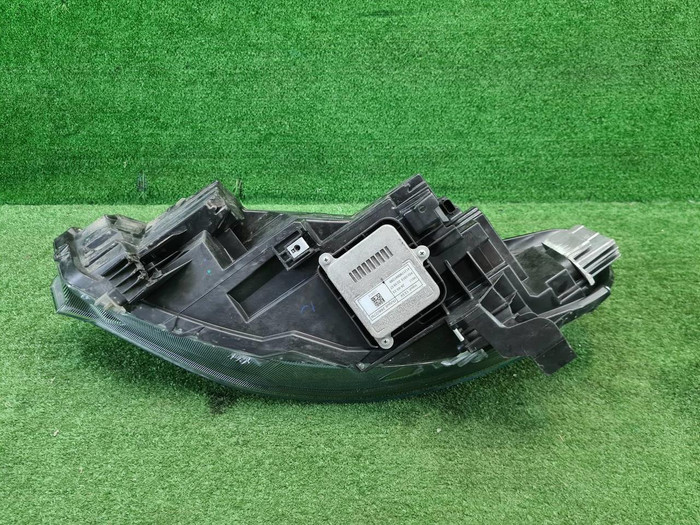 Фара правая Haval F7 (2018-2024) LED