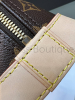 Сумка Alma BB Louis Vuitton из канвы Monogram