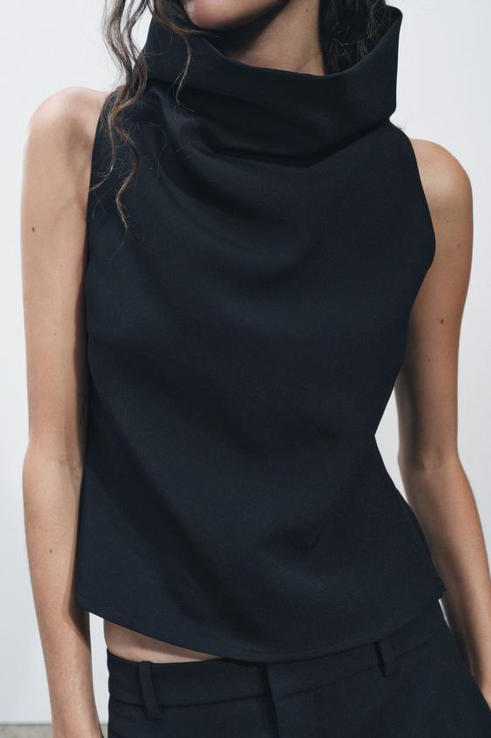 ZARA ТОП С ВОРОТНИКОМ-СТОЙКОЙ — ZW COLLECTION, ЧЕРНЫЙ