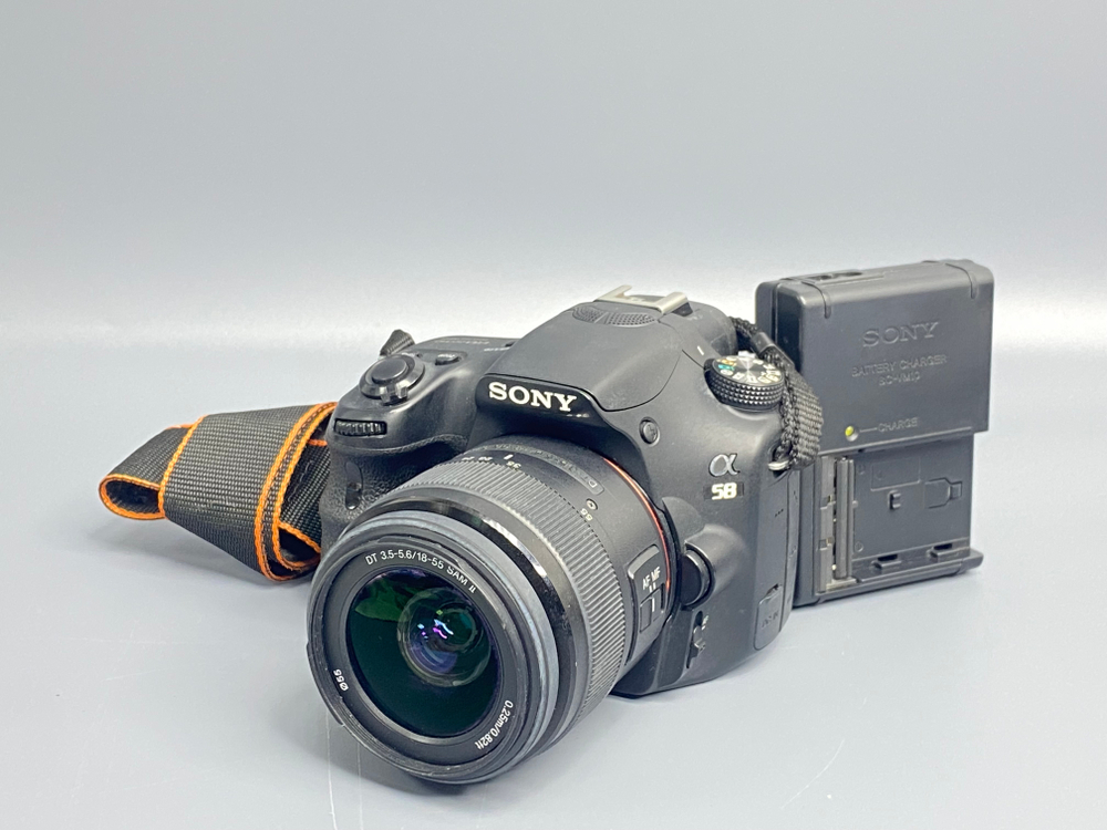 Sony A58 Kit 18-55mm 24100 кадров