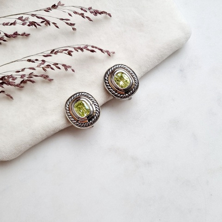 Клипсы в белом металле с кристаллом