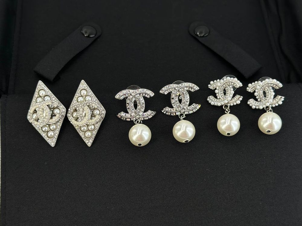 Серьги CHANEL