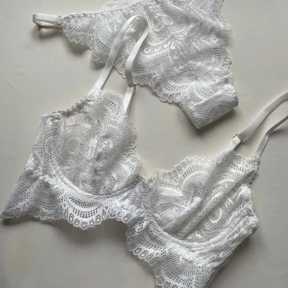 Кружево эластичное молочное 19 см, Китай