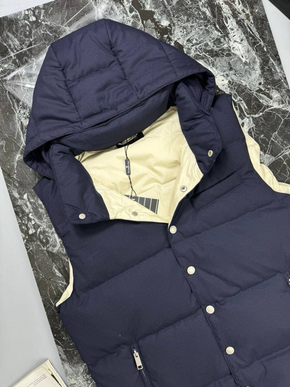 Безрукавка Brunello Cucinelli