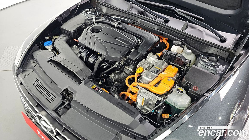 Hyundai Sonata Hybrid (DN8) Premium (09.2020)