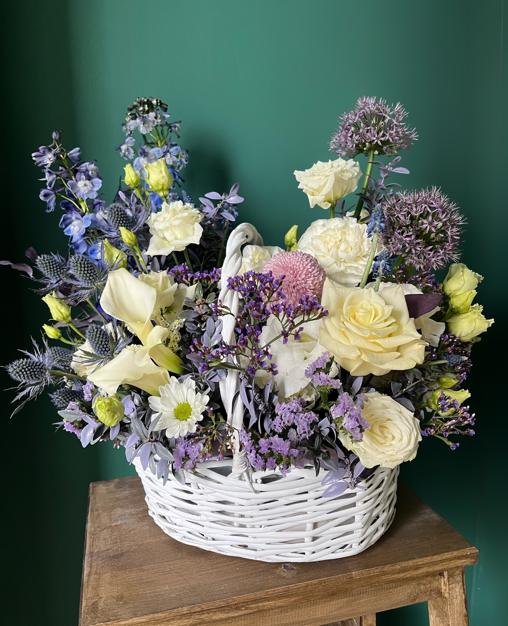 Корзина «Торжественный Версаль»