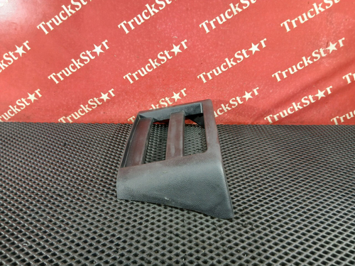 Накладка торпедо 2023г