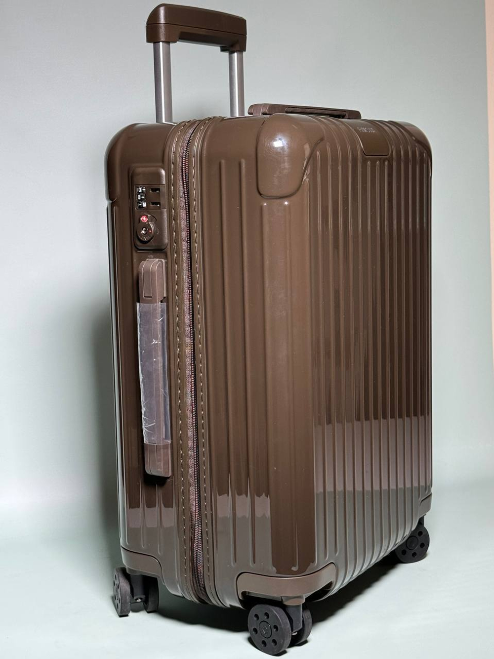 Чемодан Rimowa