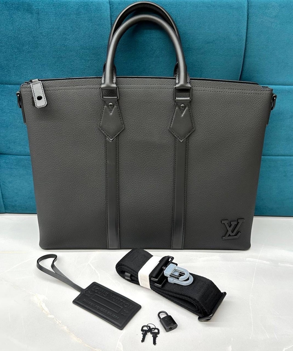 Портфель Louis Vuitton