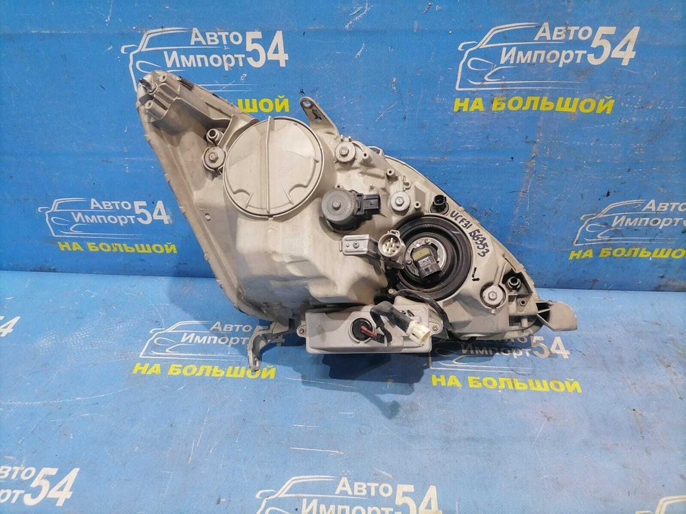 Фара передняя левая TOYOTA CELSIOR 2003-2006