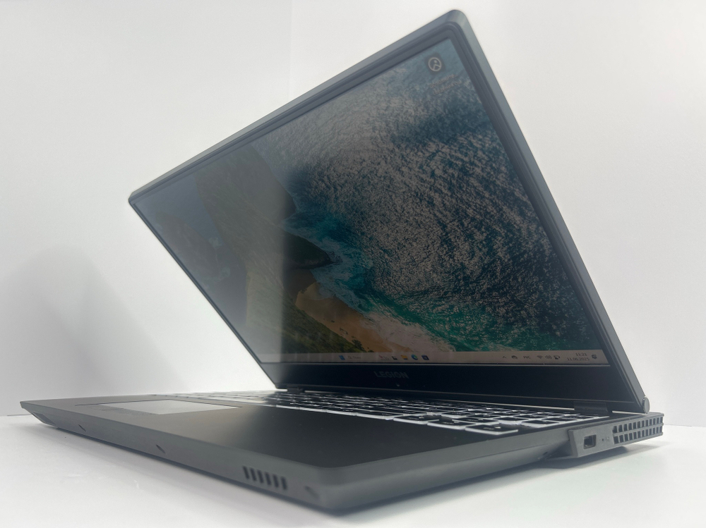 Ноутбук Lenovo Legion Y530-15ICH (81LB000WRU) 15.6"/Intel Core i7 8750H/RAM 8GB/SSD 128GB/HDD 1000GB/ NVIDIA GeForce GTX 1060 6GB/1920*1080/IPS /Windows 11/Подсветка кл-ры: LED/Чёрный. Состояние: B1