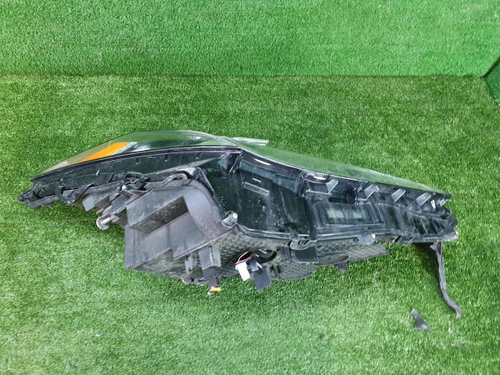 Битая Фара правая Lexus RX 4 (2015-2019) LED под 1 блок