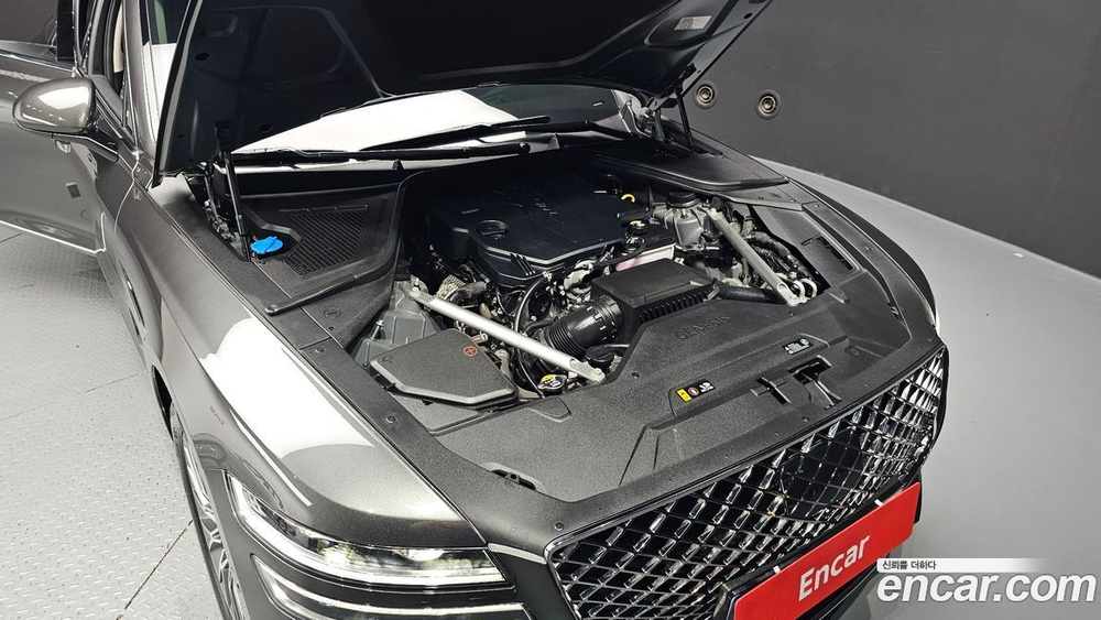 Genesis G80 (RG3) Бензин 2.5 Turbo 2WD (10.2021)