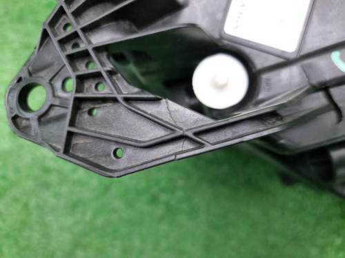 Фара левая Volvo XC60 2 (2021-н.в.) LED