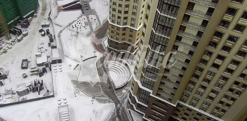 Полуротонда