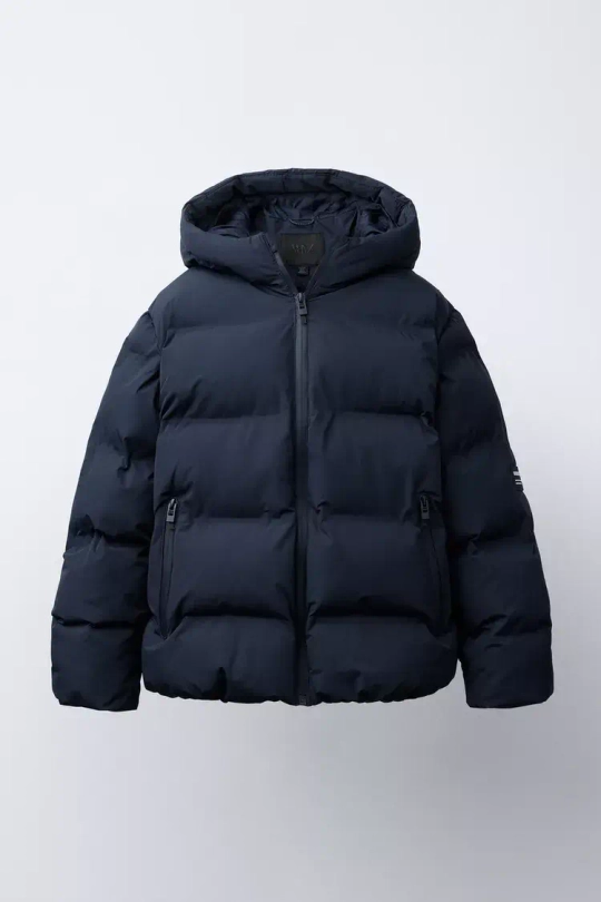 ZARA СТЕГАНАЯ КУРТКА С НАШИВКОЙ WATER REPELLENT, МОРСКОЙ СИНИЙ