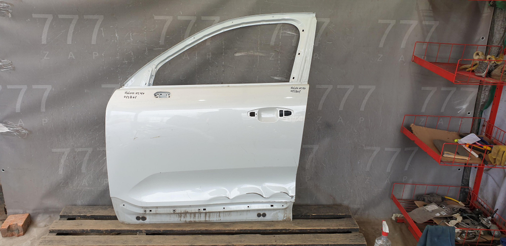 Дверь передняя левая Volvo XC40 17-нв Б/У Оригинал 31479738