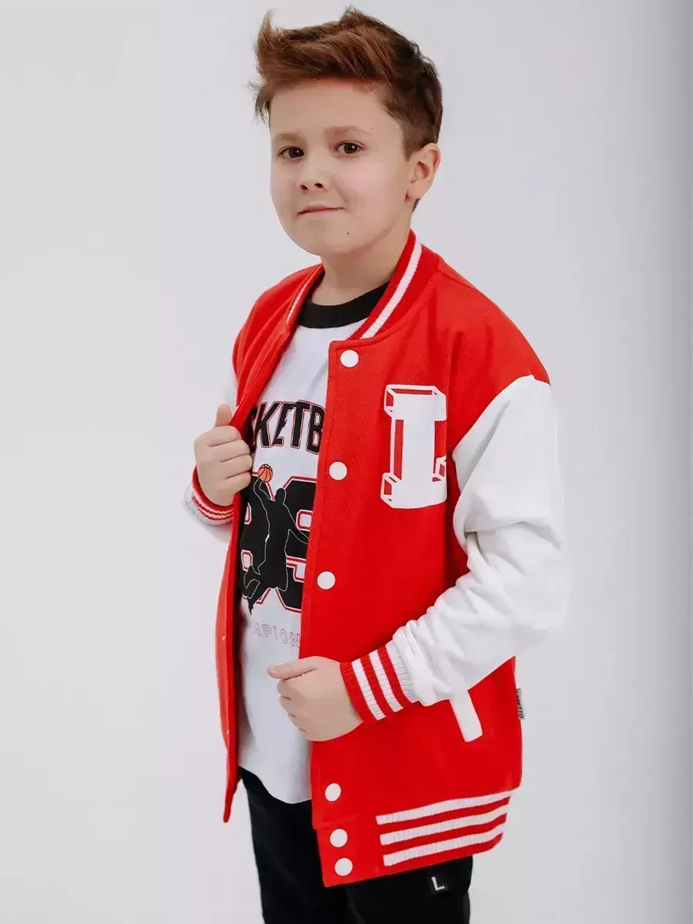 Красный бомбер для школы и сада