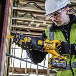 DeWalt DCS389N аккумуляторная бесщеточная сабельная пила (без АКБ и ЗУ)