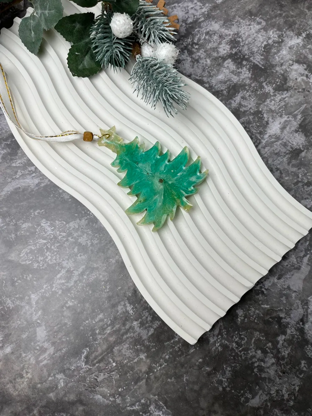 Новогодняя елочная игрушка Елка