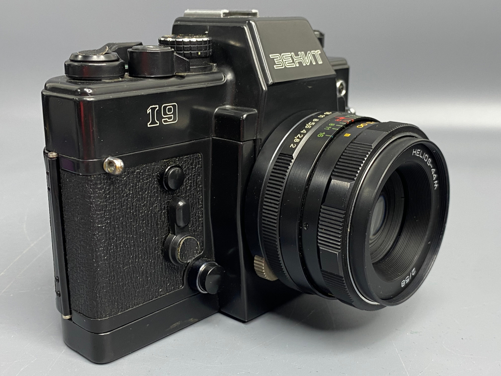 Зенит 19 + Helios 44m