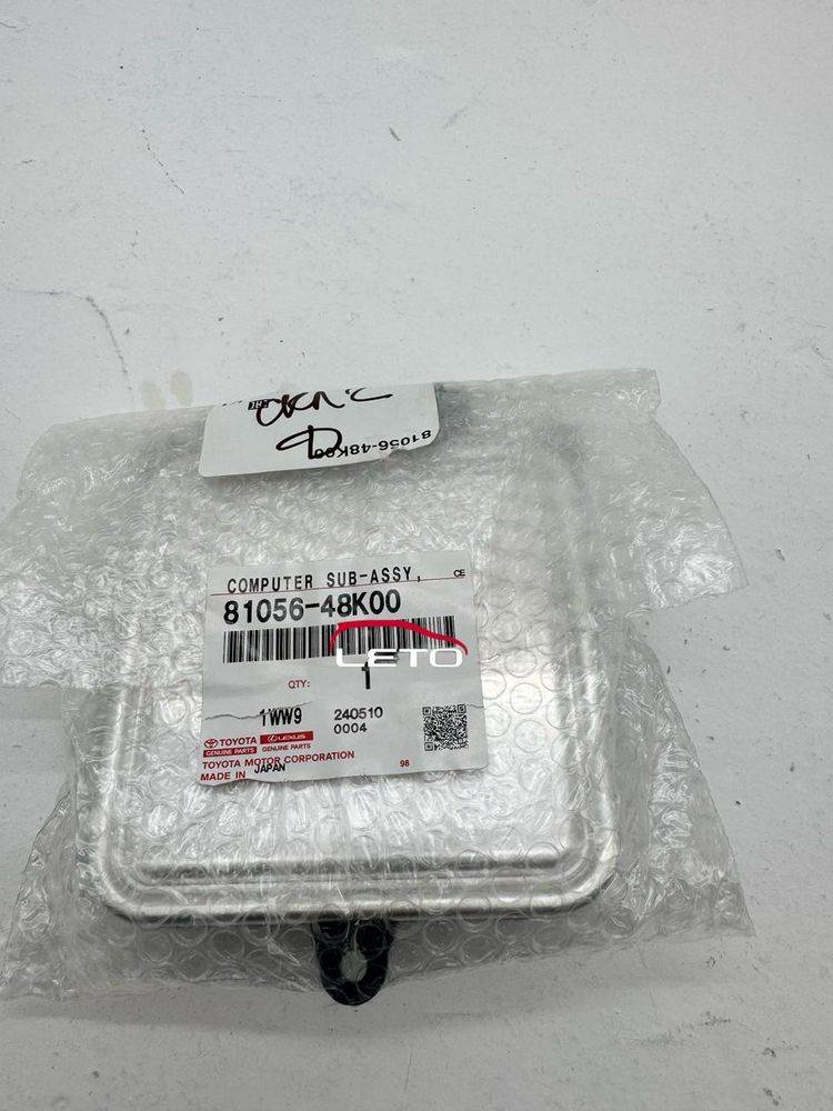 Блок управления 81056-48K00 8105648K00 Блок управления 81056-48K00 8105648K00