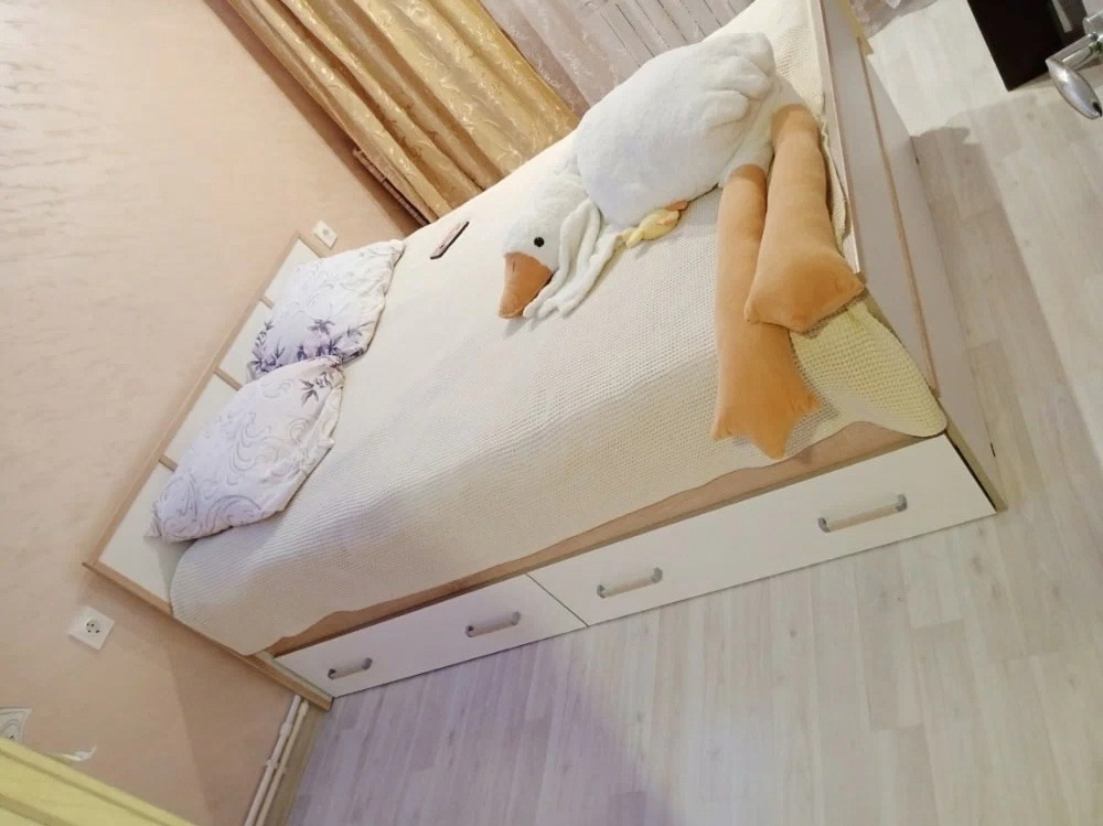 Кровать 140х200 с ящиками Сакура