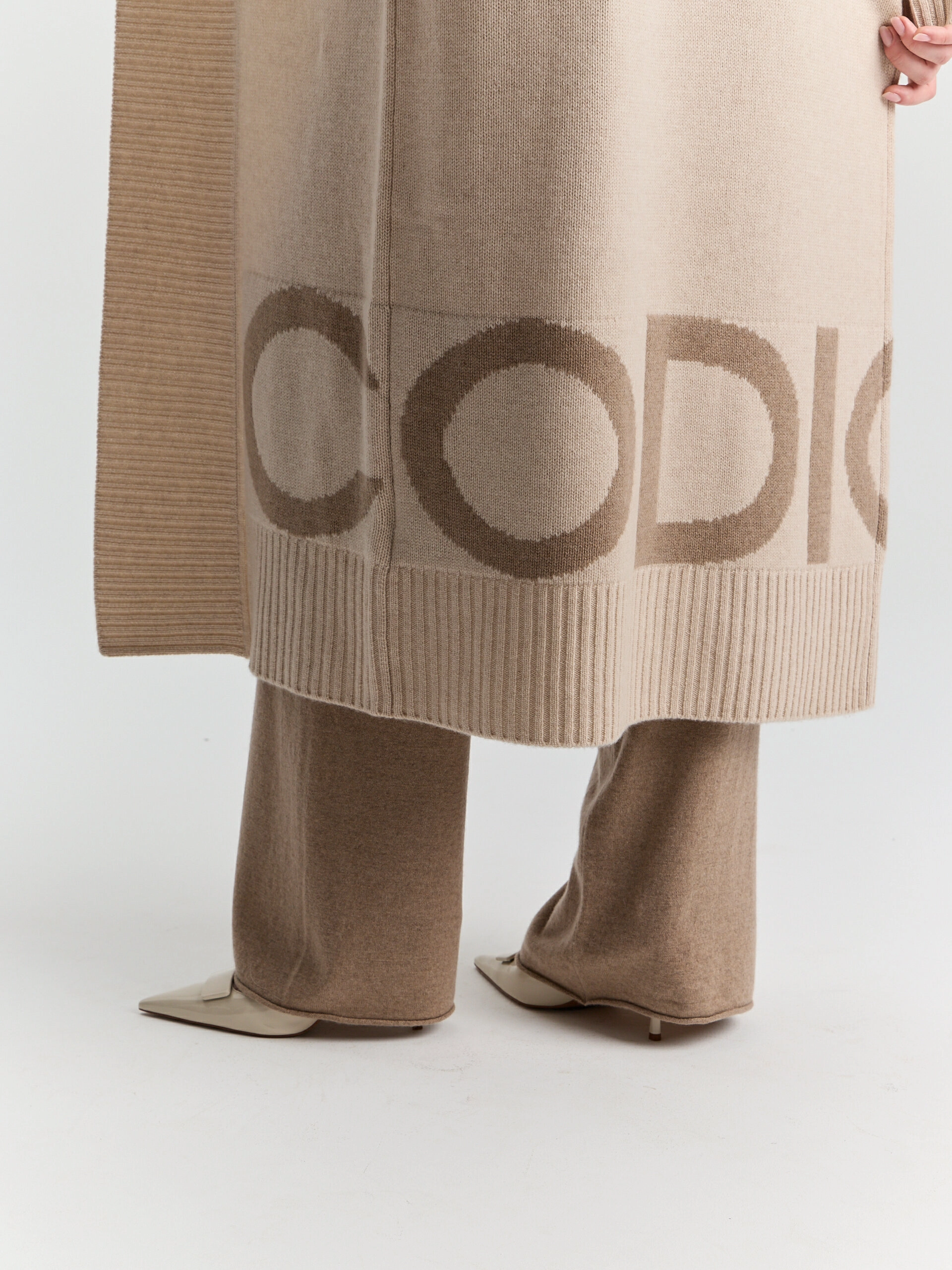 Кашемировый кардиган макси