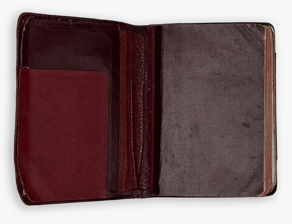 Карманный ежедневник-календарь немецкой компании Siemens на 1941г. На русском языке.