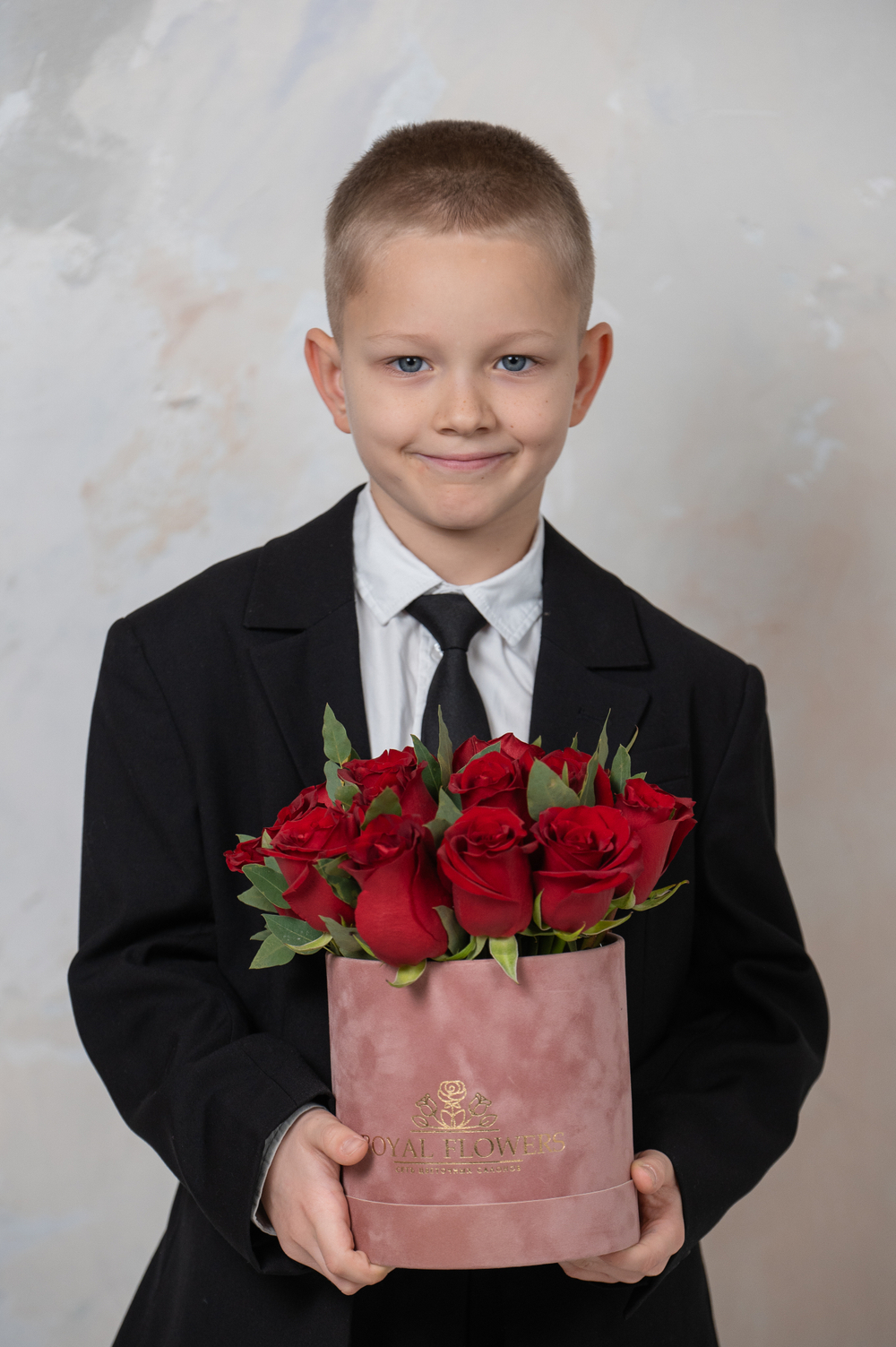 Бокс бордовых роз