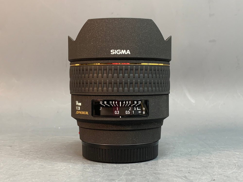 Sigma 14mm f/2.8 Minolta AF