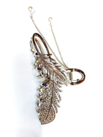 Заколка-краб для волос "Перо" Цвет серебро.