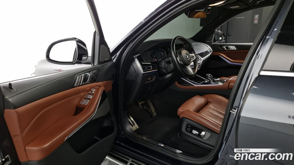 BMW X7 (G07) xDrive 40d M Sports 6-и местный (06.2021)