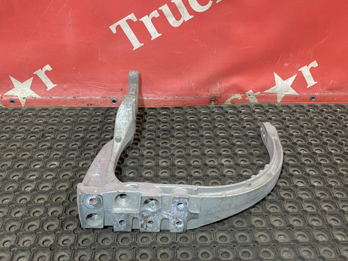 Кронштейн глушителя 2016г.