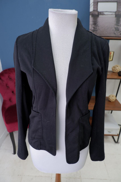 Жакет базовый черный 46 размер
