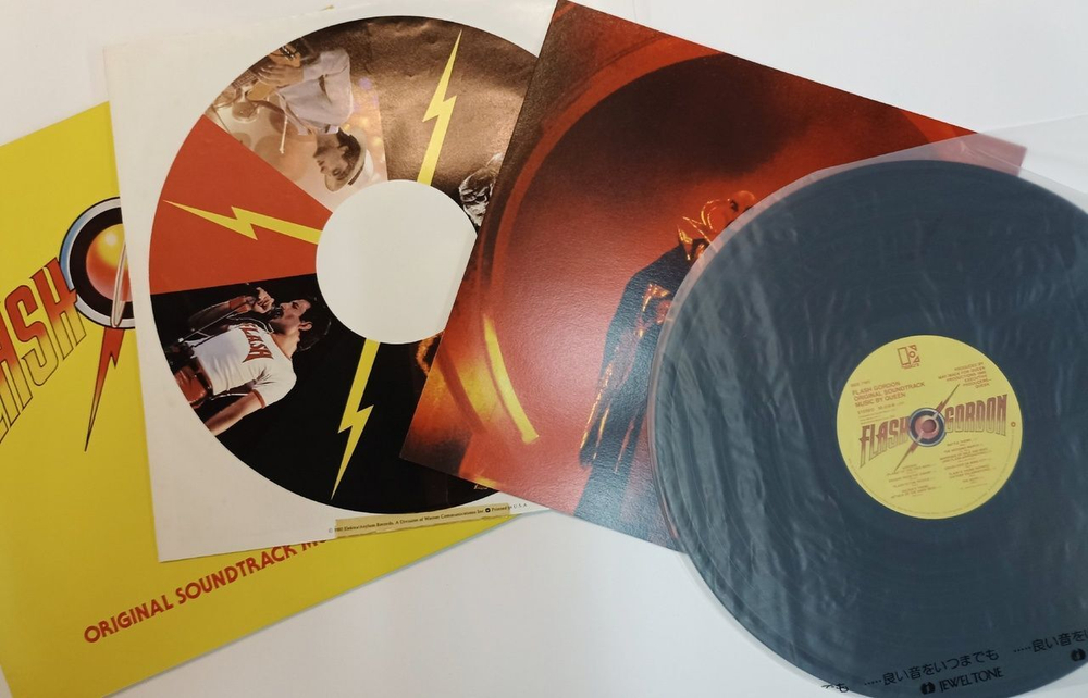 Винтажная виниловая пластинка LP Queen Flash Gordon (USA 1980)