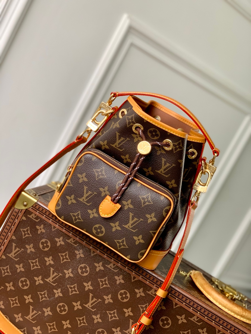 Louis Vuitton Noe Cargo Bag
