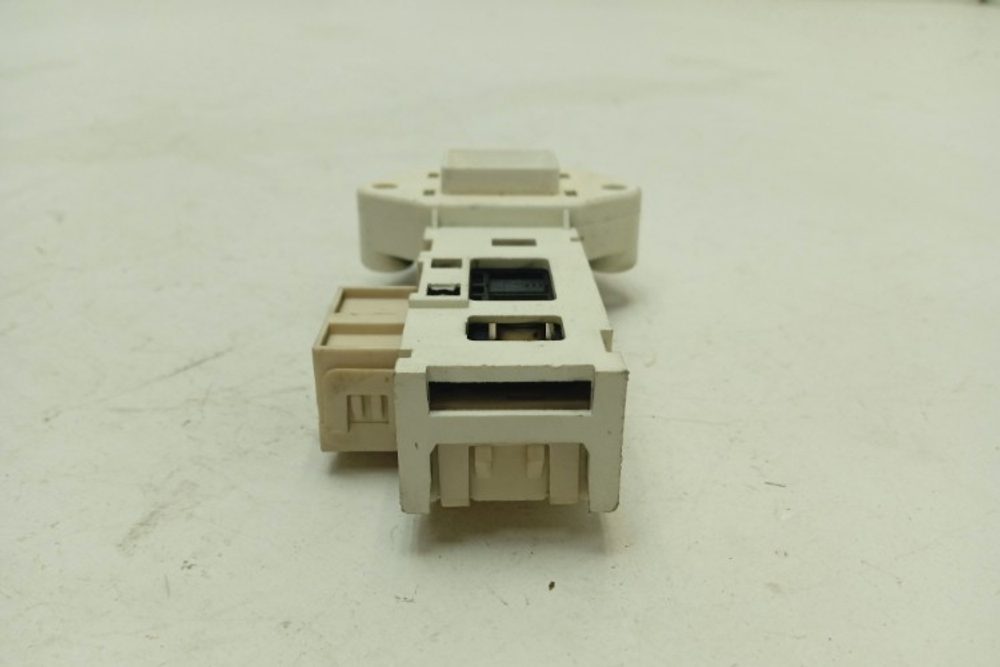 S1WTF3002A кт143 Блокировка люка для стиральной машины Siemens S1WTF3002A б/у