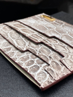 Картхолдер из кожи крокодила Zilli